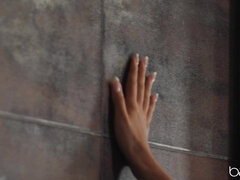 Leie, Grosser schwanz, Grosse titten, Braunhaarige, Absätze, Piercing, Russisch, Dürr