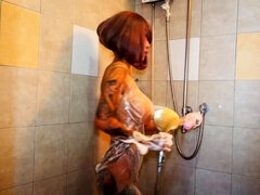 Enthousiasteling, Seksspeelgoed, Masturbatie, Roodharige vrouw, Douche, Alleen, Thais, Speelgoed