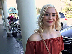 Любители, Минет, Парочка, На природе, На публике, Бритые, Молоденькие, Подглядывание