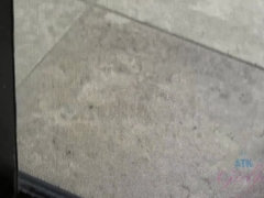 Brunette brune, Doigter, Petite amie, Nue, Chatte, Fumer, Allumeuse, Nénés