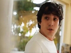 Cul, Sucer une bite, Brunette brune, Hard, Maman, Mamelons, Espagnole, Nénés