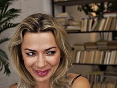 Grosser schwanz, Blondine, Füsse, Fetisch, Fußfetisch, Hardcore, Absätze, Ablutschen