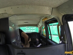 Leie, Blasen, Auto, Hundestellung, Im freien, Muschi, Realität, Hintern versohlen