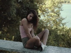 18 ans, Amateur, Brunette brune, Clito, Hd, Orgasme, Maigrichonne, Adolescente