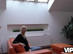 18 jaar, Enthousiasteling, Blond, Tsjechisch, Geld, Klein, Tiener, Vrouw