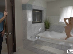 Wet TS Tori Easton analed by husbands bff