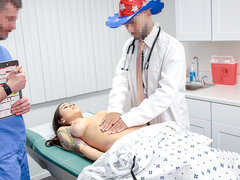 Cunnilingus, Morena, Médico, Ginecologo, Lamidas, Coño, Adolescente, Uniforme