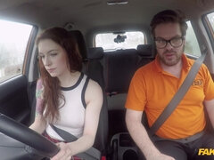 Amateur, Anal, Sucer une bite, Voiture, Éjaculation interne, Bâillonner, De plein air, Chatte