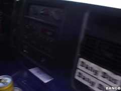 Amateur, Mamada, Autobús, Semen en la boca, Estilo perrito, Sexo duro, Hd, Montar