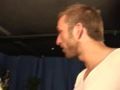 Plage, Gros seins, Papa, Faciale, Petite femme, Soeurs, Adolescente, Plan cul à trois