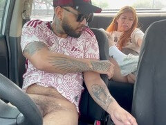 Amateur, Sucer une bite, Voiture, Éjaculer dans la bouche, Branlette thaïlandaise, Mexicainne, De plein air, Public