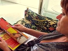 Grosse bite, Sucer une bite, Gode, Mamie, Poilue, Hard, Mature, Jouets