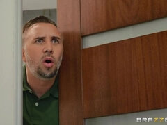 デカパイ, ブロンド, 浮気者, カップル, 中出し, ピアス, オマンコ, タトゥー