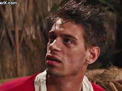 Anaal, Pijpbeurt, Sperma shot, Handbeurt, Ondergoed, Shemale, Slet, Trio