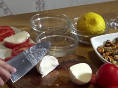 Большие сиськи, Блондинки, Грудастые, Домашнее видео, На кухне, Обнаженные, Натуральные сиськи, Сиськи