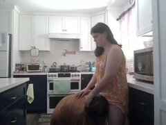 Horny Pregnant Wife Amelia Everheart Gets Surprise Kitchen Creampie from Philip Sevenheart