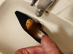 Piss in wifes black suede shoe