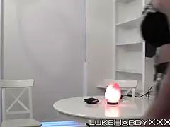 Армия, Минет, Британки, Пальцем, Хд, Служанка, Чулки, Униформа