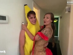 Adorable, Entre bastidores, Bisexual, Corridas, Primera ves, Hd, Trio, Virgen