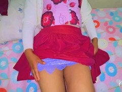 Cholitas bolivianas, colegialas peruanas, caseros