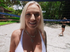 Amateur, Culo, Mamada, Polla, Al aire libre, Perforación, Tatuaje, Mojado