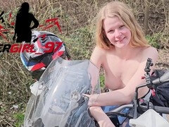 Бисексуалы, Европейки, В первый раз, Мускулы, Оргазм, Спандекс, Молоденькие, Сиськи