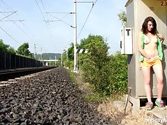 Braunhaarige, Hd, Natürlich, Natürlichen titten, Im freien, Öffentlich, Solo, Jungendliche (18+)