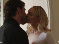 18 jahre, Blasen, Hundestellung, Frau, Küssen, Lecken, Muschi, Reiten