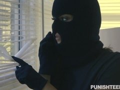 Grosser schwanz, Braunhaarige, Kehlenfick, Hd, Latina, Zierlich, Bestrafung, Jungendliche (18+)