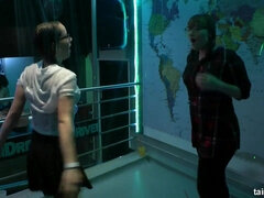 Grosser arsch, Betrunken, Gruppe, Hardcore, Natürlichen titten, Party, Öffentlich, Titten