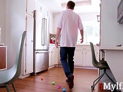 Grote kont, Grote mammen, Blond, Pijpbeurt, Bedriegen, Moeder die ik wil neuken, Moeder, Kut duiken