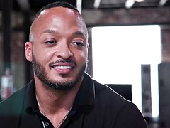 In den arsch, Tussi, Bisexuell, Schwul, Handjob, Küssen, Tätowierung, Flotter dreier