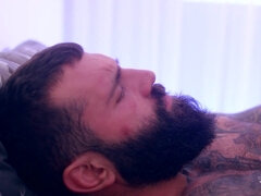 Anal, Dormitorio, Bisexual, Negro, Mamada, Pelirrojo, Cabello corto, Juguetes