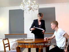 Gros cul, Femme couguar, Fétiche, Mature, Mère que j'aimerais baiser, Russe, Fils, Adolescente