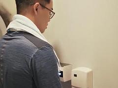 Amateur, Asiatique, Sucer une bite, Doigter, Gym, Hard, Mature, Douche
