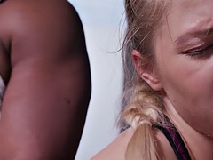 Anaal, Lieveling, Grote lul, Pijpbeurt, Bedriegen, Zwart, Vingeren, Tieten likken