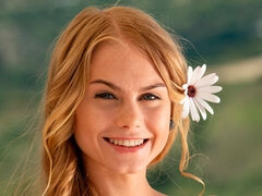 Asombroso, Rubia, Abierta, Masturbación, Al aire libre, Afeitado, Solo, Tetas