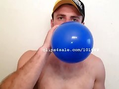 Balloon Fetish - Chris Blowing Balloons Video 5