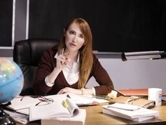 Grosser arsch, Lecken, Masturbation, Milf, Muschi, Rotschopf, Schulmädchen, Entkleiden