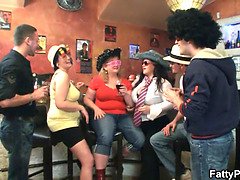 Arsch, Schönheit, Kehlenfick, Milf, Mutti, Party, Stiefmutter, Titten