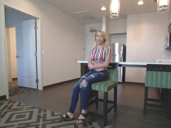 Dormitorio, Rubia, Corrida, Estilo perrito, Jeans, Coño, Adolescente, Tetas