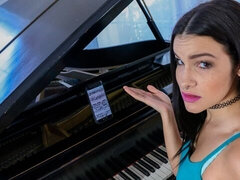 Amateur, Belleza, Tetas grandes, Morena, Polla, Estilo perrito, Afeitado, Adolescente