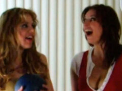 Tetas grandes, Morena, Hd, Enorme, Lesbiana, Lamidas, Desnudo, Desnudarse