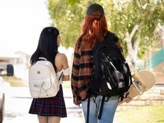 Asiatique, Interracial, Cuisine, Lesbienne, Léchez, Masturbation, Élève, Adolescente