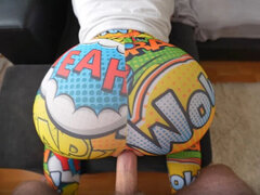 Leie, Arsch, Grosser arsch, Konturen der schamlippen, Geschnappt, Selbstgemacht, Pov, Taboo