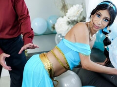 18 años, Culo grande, Verga grande, Tetas grandes, Mamada, Estilo perrito, Flaco, Adolescente