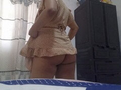 Big tits mom, tv, honeypots