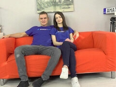 Grote lul, Vriendin, Likken, Natuurlijke tieten, Klein, Kut duiken, Mager, Tiener