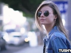 Анальный секс, Жопа, Большая жопа, Кончили внутрь, Член, Крошечные, Наездница, Игрушки