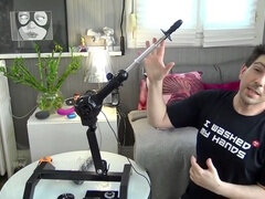 Maquina de follar, Juguetes